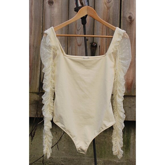 Free People Intimately - "Must Be Love" Bodysuit in color Ivory, Med, Excellent - Picture 3 of 11